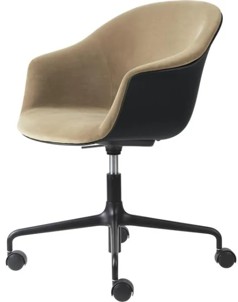 GUBI Bat Office Chair Upholstered Front Matt Black/905 Dune