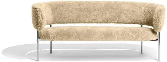 Möbel Copenhagen Font Sofa Sheepskin Honey/Polished Steel Frame